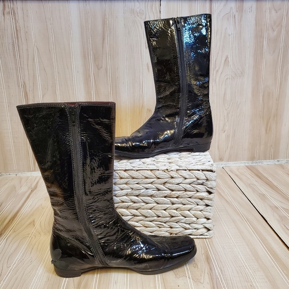 Coach Trystan Boots Womens 7M Black Soft Patent Leather Calf Flat - Picture 2 of 5